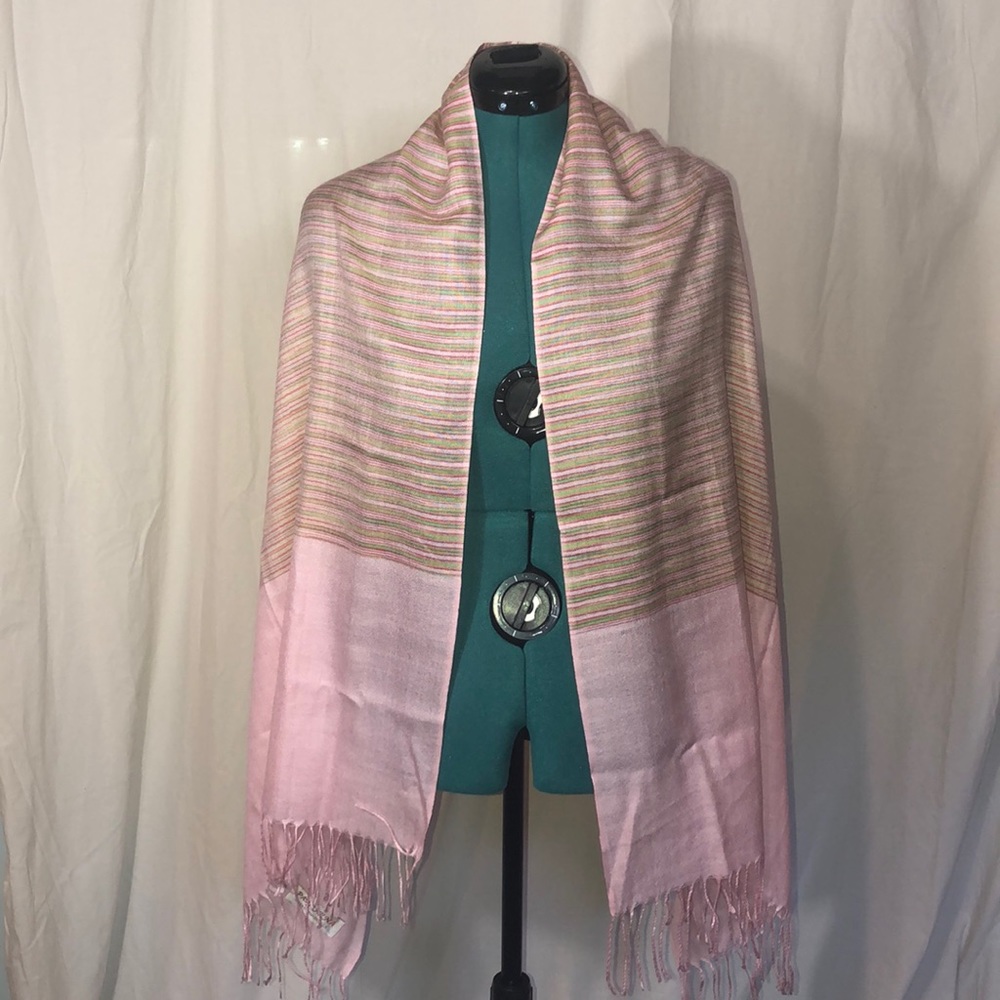 Pashmina wrap
